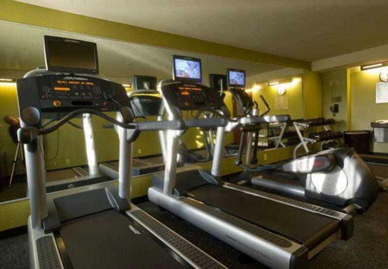Fairfield & By Marriott Dallas Dfw Airport South/irving